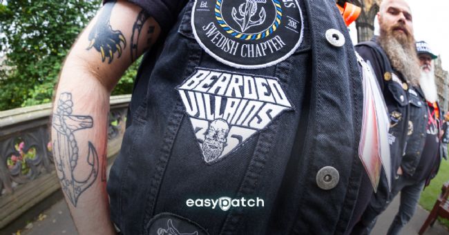 Motoros patch-ek: teljes útmutató kabátokhoz és mellényekhez